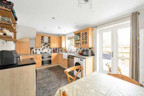 undefined, London Road, Aston Clinton, Aylesbury