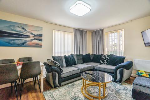 1 bedroom ground floor flat for sale, Champness Road, Barking