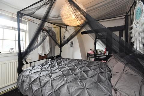 2 bedroom cottage for sale, Colneford Hill, White Colne, Colchester