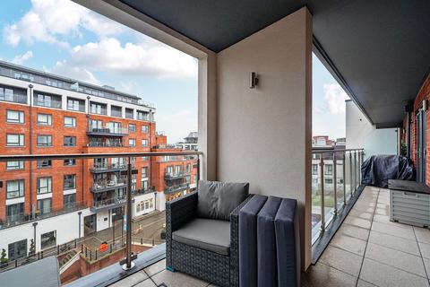 2 bedroom apartment for sale, The Colonnade, Maidenhead