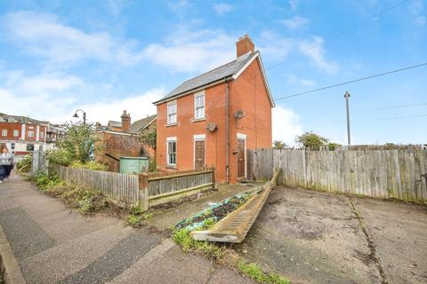 1 bedroom flat for sale, Station Road, Dovercourt, Harwich