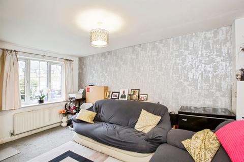 3 bedroom terraced house for sale, Pippin Court, Halifax