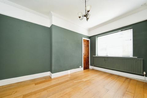 4 bedroom end of terrace house for sale, Austin Street, Hunstanton