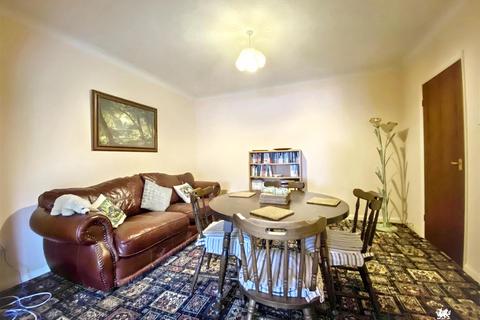 5 bedroom detached bungalow for sale, Green Meadow Close, East Williamston, Tenby