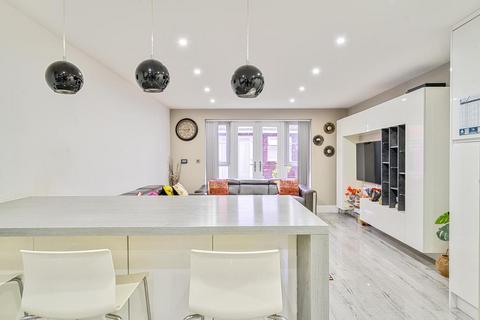 4 bedroom terraced house for sale, Wyeth Close,  Taplow,  SL6