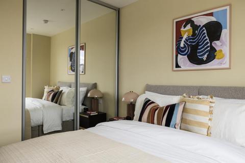 2 bedroom apartment to rent, at Momento Hayes, 4, Masonry Place UB3