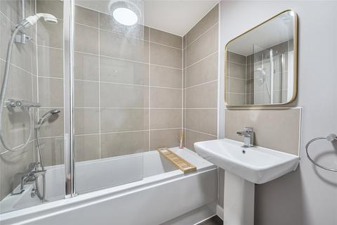 3 bedroom end of terrace house for sale, Blackbess Lane, Surrey KT16