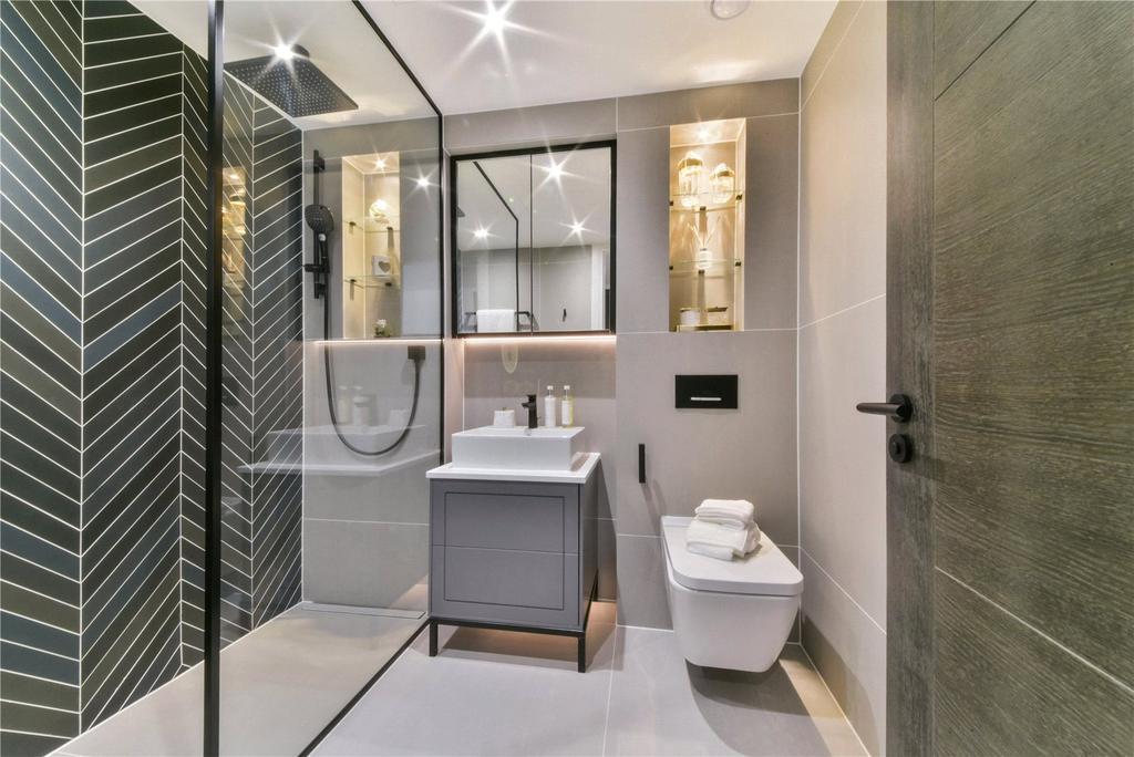 32 Walton Clark Hous