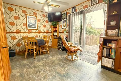 undefined, Low Thatch, Birmingham B38
