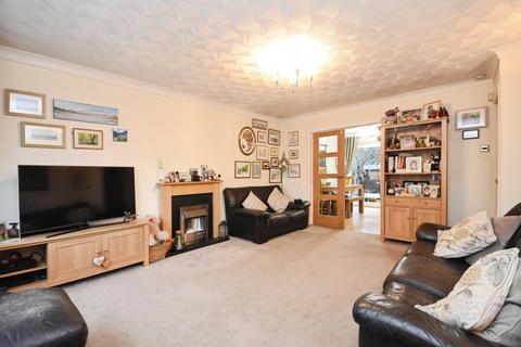 3 bedroom detached house for sale, The Greenways, Coggeshall, COLCHESTER