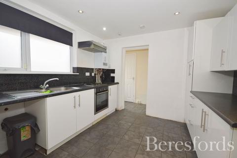 1 bedroom maisonette for sale, Medora Road, Romford, RM7
