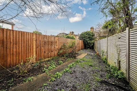 1 bedroom flat for sale, Ivydale Road, Peckham, London, SE15