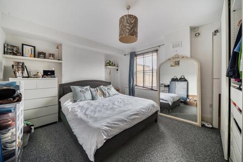 1 bedroom flat for sale, Ivydale Road, Peckham, London, SE15