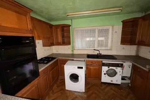 4 bedroom semi-detached house for sale, Avon Road, Melton Mowbray
