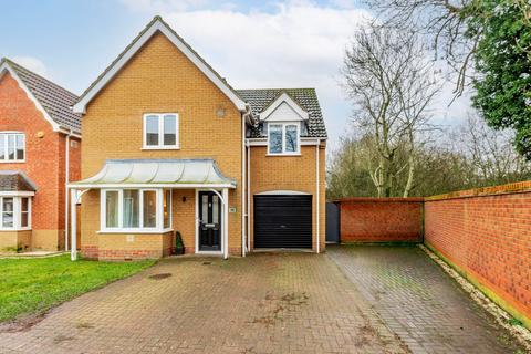 4 bedroom detached house for sale, Jenkins Green, Lowestoft