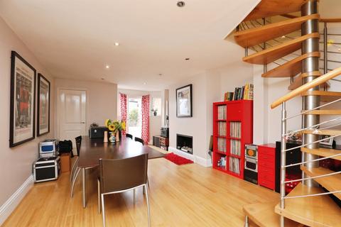 3 bedroom end of terrace house for sale, Thorpe Road, Norwich