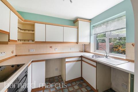 3 bedroom end of terrace house for sale, St. Christophers Mews, Wallington
