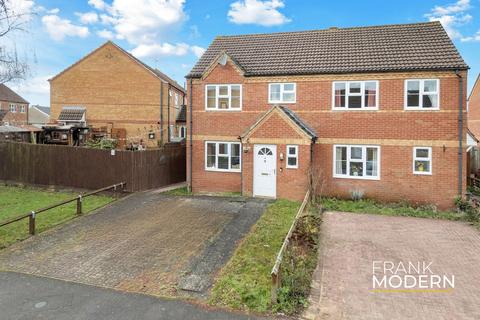 Station Avenue, South Witham, NG33