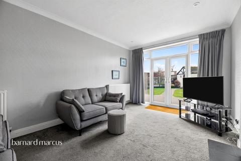 undefined, The Warren, Worcester Park
