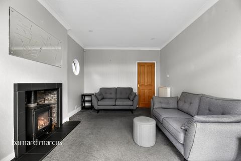 undefined, The Warren, Worcester Park
