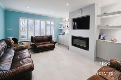 3 bedroom bungalow for sale, Brunel Avenue, Torquay
