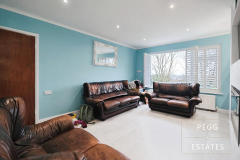 3 bedroom bungalow for sale, Brunel Avenue, Torquay