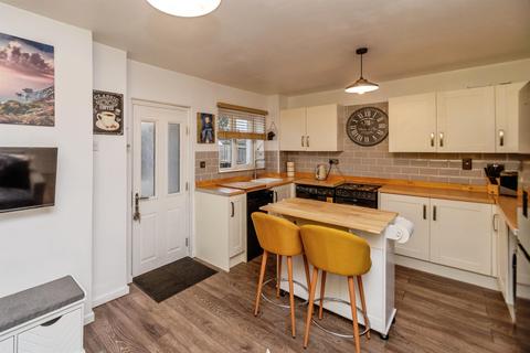 2 bedroom semi-detached house for sale, Laburnum Avenue, Cannock