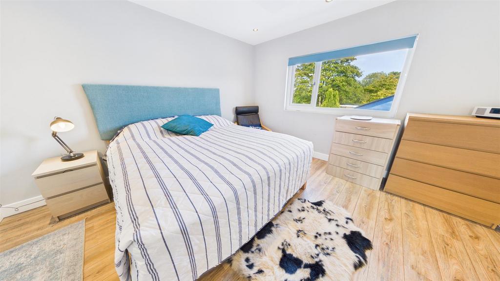 Master Bedroom.png