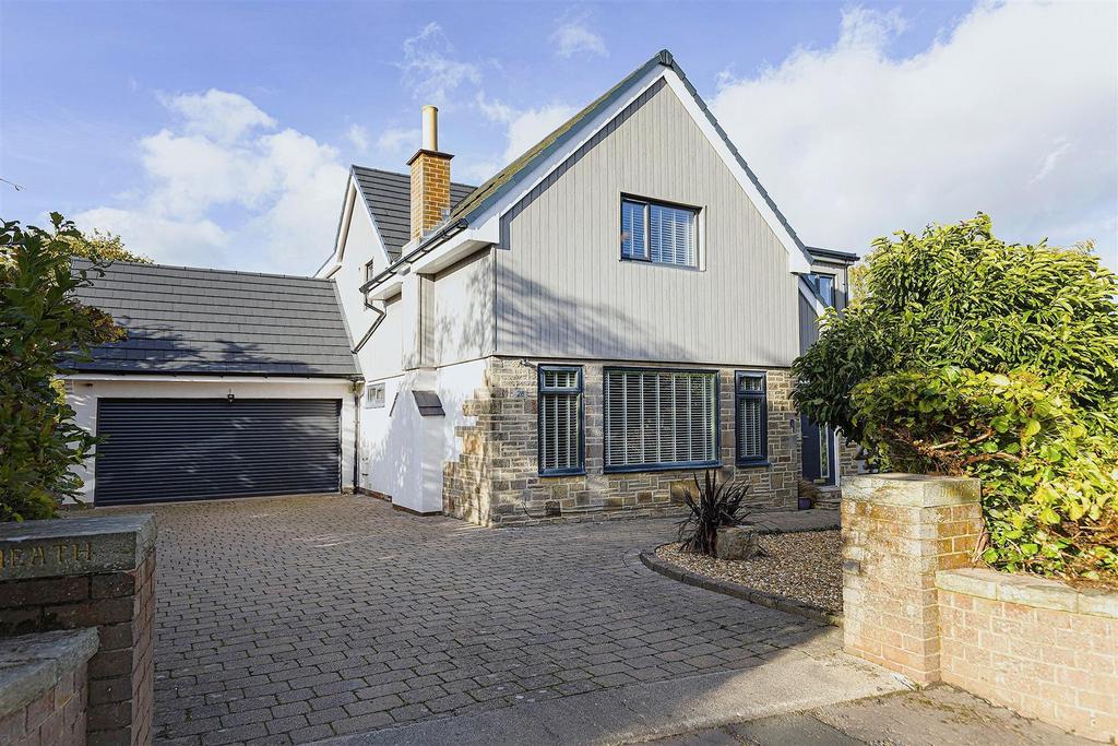 Bramleys Estate Agents - Cumberland Avenue - Fixby