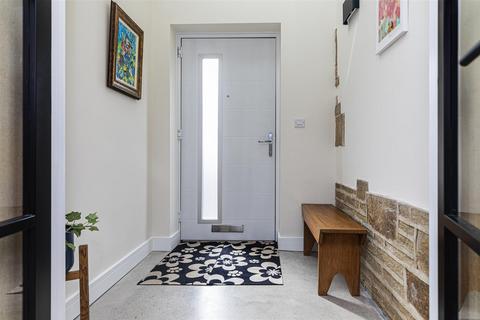 5 bedroom detached house for sale, Cumberland Avenue, Huddersfield