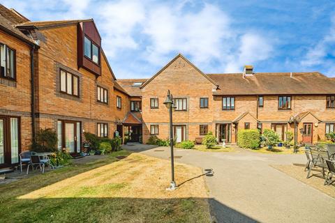 undefined, Sharman Beer Court, Thame
