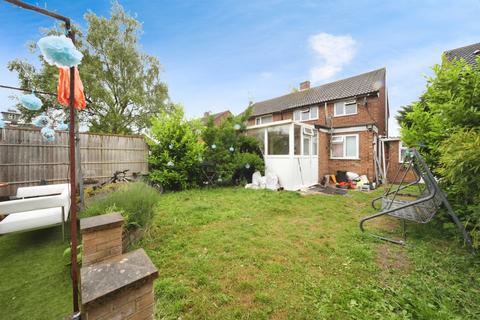 undefined, Sundon Park Road, Luton