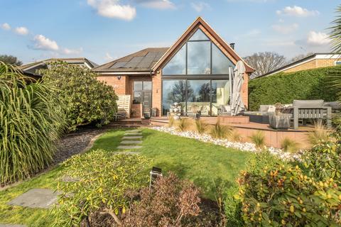 5 bedroom detached house for sale, Sandy Lane, Wokingham, Berkshire