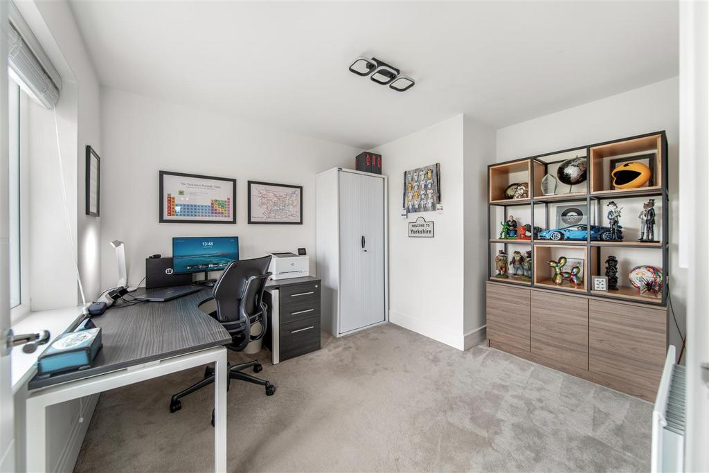 3. 5 Winter Close - Interior-14.jpg