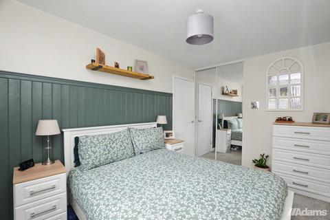 3 bedroom semi-detached house for sale, Manor Fell, Runcorn