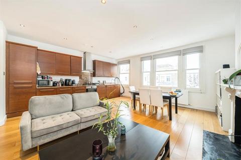 3 bedroom flat for sale, Warwick Road, London SW5