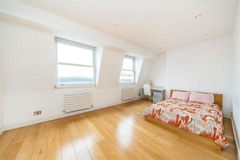 3 bedroom flat for sale, Warwick Road, London SW5