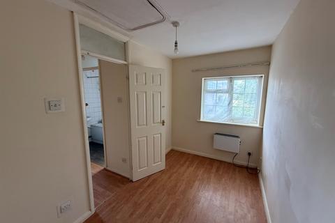 undefined, Dorrington Close, Luton