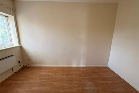 undefined, Dorrington Close, Luton