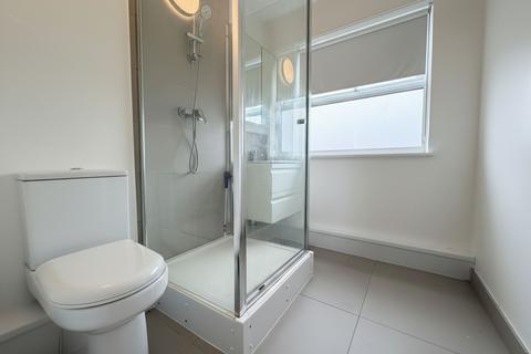 Studio to rent, Buckingham Place, St. Annes House, BN1