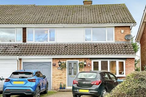 4 bedroom semi-detached house for sale, Longfields, Ongar