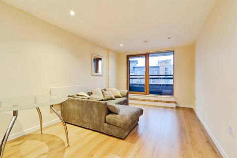 2 bedroom apartment for sale, East Street, Leeds