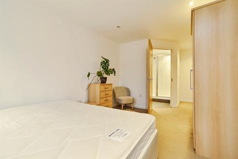 2 bedroom apartment for sale, East Street, Leeds