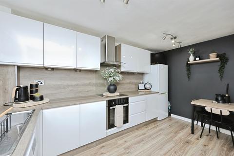 1 bedroom apartment for sale, Rosary Road, Norwich
