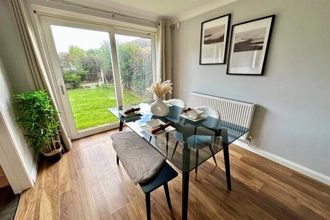 3 bedroom detached house for sale, Boyce Road, Stanford-Le-Hope