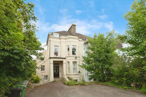 3 bedroom maisonette for sale, Bohemia Road, St. Leonards-On-Sea