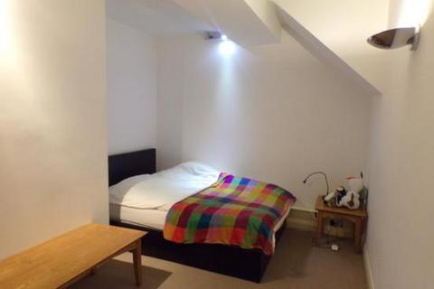 undefined, The Establishment, Nottingham, NG1