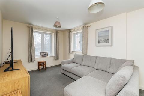 2 bedroom ground floor flat for sale, Abbotswood Common Road, Romsey