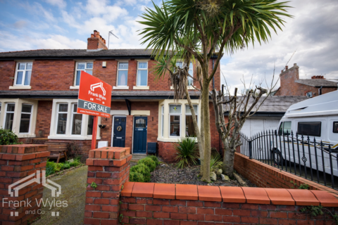 3 bedroom end of terrace house for sale, Trent Street, Lytham