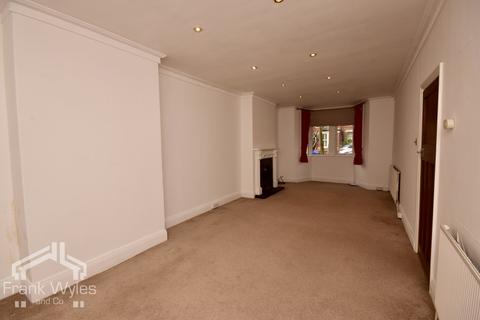 3 bedroom end of terrace house for sale, Trent Street, Lytham
